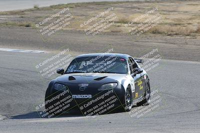 media/Nov-05-2023-CalClub SCCA (Sun) [[4ca13f3dad]]/Group 4/Offramp (Race)/